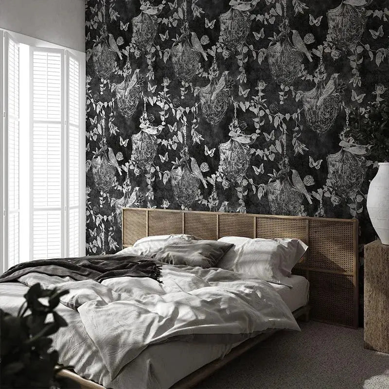 Majestic Memoir In Black Wallpaper Vladila